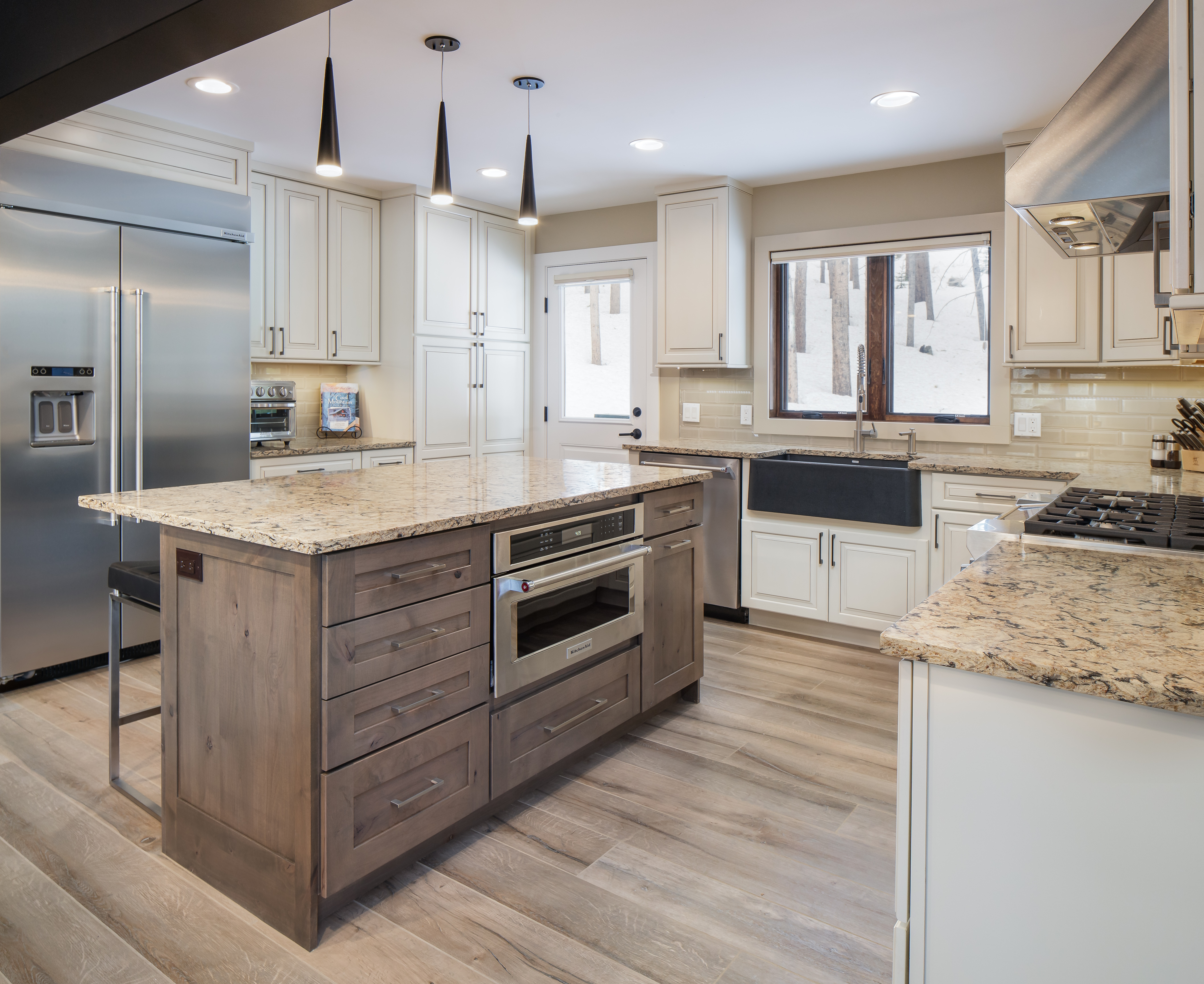 Kitchen - Creative Cabinetry - Cabinetry Design Center in Breckenridge ...