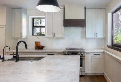 Island: Bridgewood, Maple, Java. Perimeter: Bridgewood, Maple, Accessible Beige.